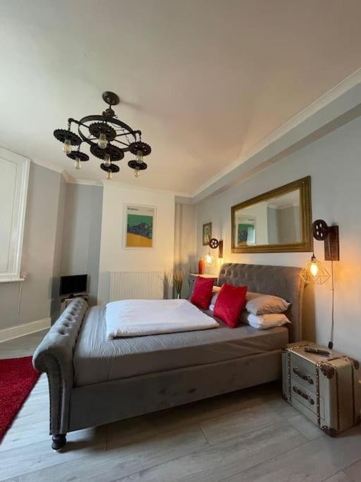 The Vault - Cosy Apartment In Central Hove / ブライトン エクステリア 写真