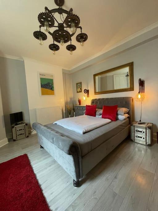 The Vault - Cosy Apartment In Central Hove / ブライトン エクステリア 写真